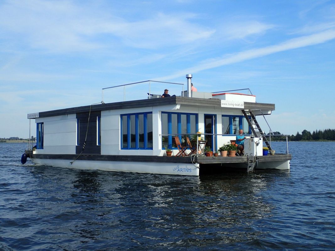 Baltic Living Boat